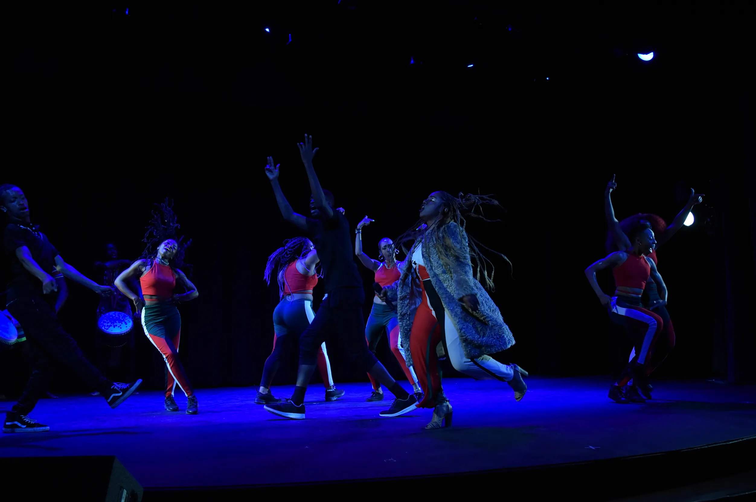 Dancers jumping up