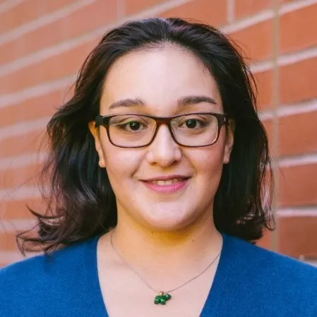 photo of latina founder of Mukbox